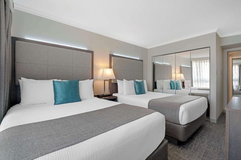 In-room safe, individually furnished, desk, laptop workspace