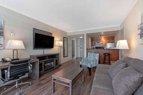 Suite, 2 Queen Beds, Non Smoking, Kitchen (Separate Living Room;with Sofabed) | In-room safe, individually furnished, desk, laptop workspace