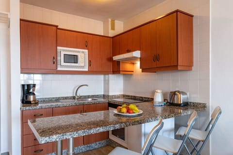 Superior Apartment, 1 Bedroom | Private kitchen | Fridge, microwave, stovetop, espresso maker