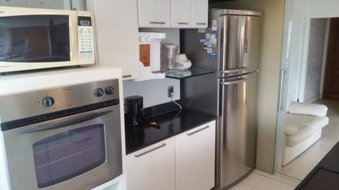 Standard Apartment, 1 Bedroom, Partial Sea View | Private kitchen | Fridge, microwave, stovetop, toaster