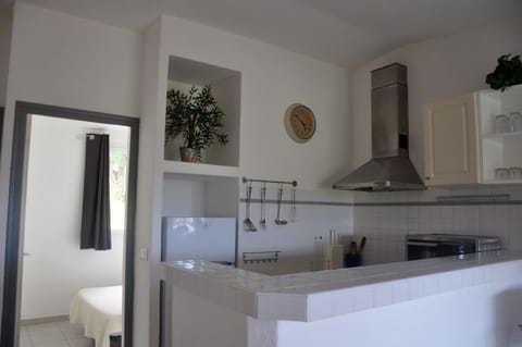 Villa, 1 Bedroom, Terrace (Villa T2 - 4 personnes max) | Private kitchen