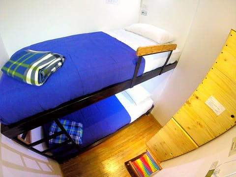 Double Room, Shared Bathroom | Premium bedding, in-room safe, free WiFi, bed sheets