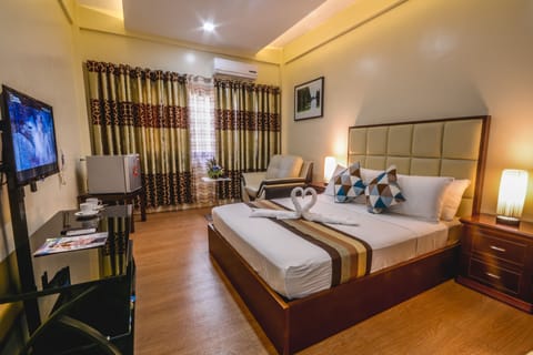 Deluxe Room | Free WiFi, bed sheets