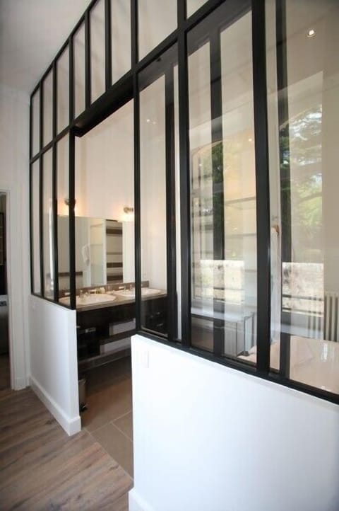 Family Suite | Living area | Flat-screen TV, iPod dock