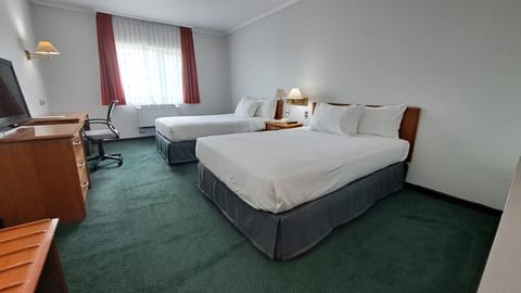 Double or Twin Room | Premium bedding, minibar, in-room safe, desk