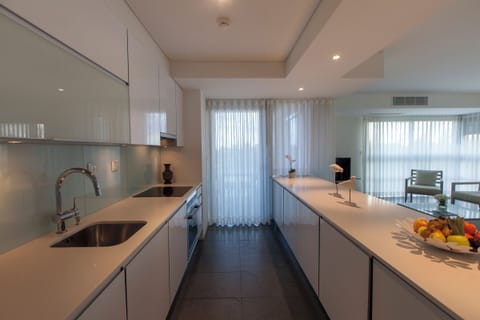 One-Bedroom Apartment with Extra bed | Private kitchen | Full-size fridge, microwave, oven, stovetop