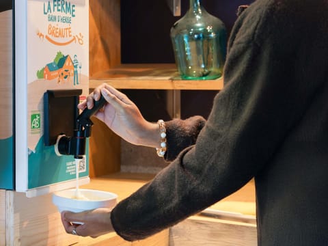 Daily buffet breakfast (EUR 9.90 per person)