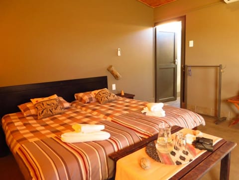 Chalet | 1 bedroom, desk, rollaway beds, bed sheets