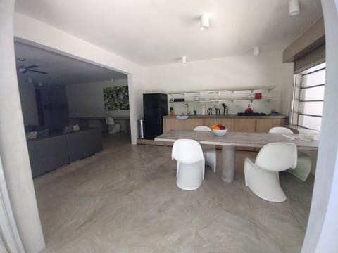 Solaris 6 | Private kitchen | Fridge, stovetop, coffee/tea maker, cookware/dishes/utensils