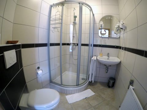 Double or Twin Room | Bathroom | Shower, free toiletries, slippers, towels