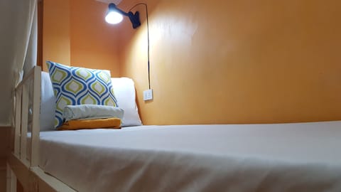 Economy Shared Dormitory, Men only | Soundproofing, free WiFi, bed sheets