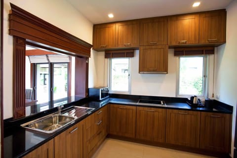 Superior Villa, 2 Bedrooms, Non Smoking | Private kitchen | Full-size fridge, microwave, oven, stovetop