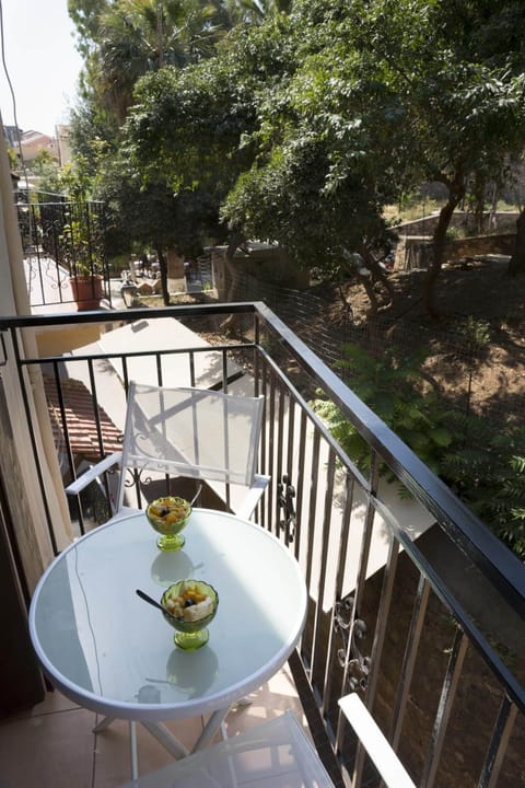 Classic Room, Balcony | Balcony