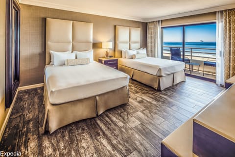 Room, 2 Queen Beds, Oceanfront (Huntington Tower) | Premium bedding, pillowtop beds, in-room safe, iron/ironing board