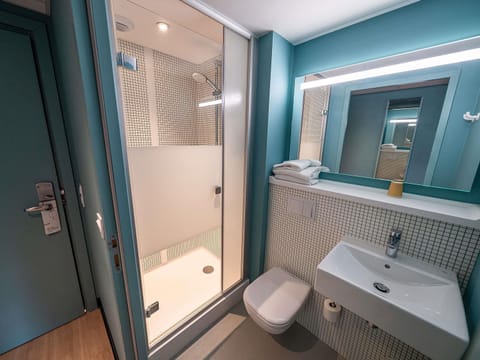 Classic Room, 1 Double Bed (Latest generation) | Desk, iron/ironing board, free WiFi, bed sheets