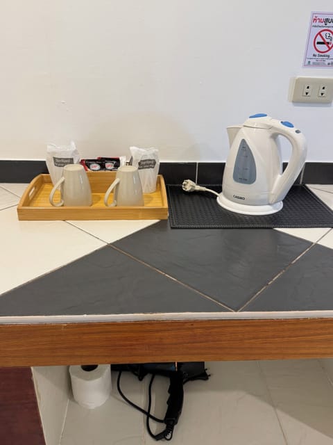 Two-Bedroom Bungalow | Free WiFi, bed sheets