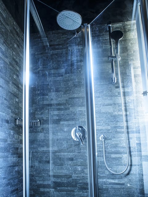 Deluxe Double or Twin Room | Frette Italian sheets, premium bedding, down comforters, pillowtop beds