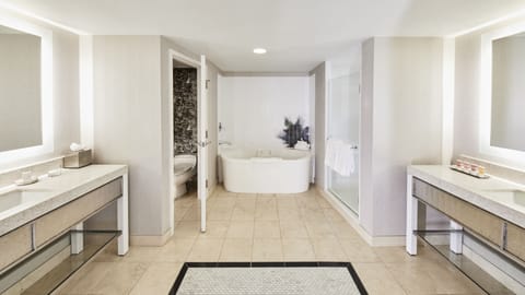 Ultra Resort Room, 1 King Bed, Smoking | Bathroom | Separate tub and shower, eco-friendly toiletries, hair dryer, towels