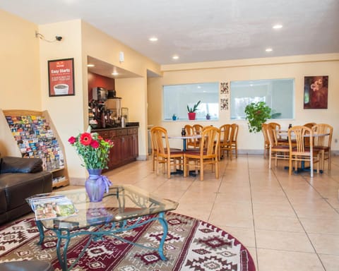 Free buffet breakfast