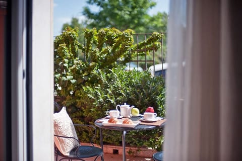 Double or Twin Room | Balcony