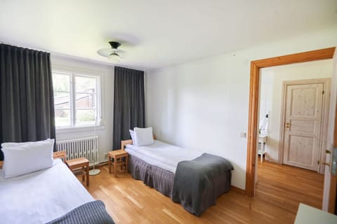 Family Quadruple Room | Minibar, desk, iron/ironing board, free WiFi