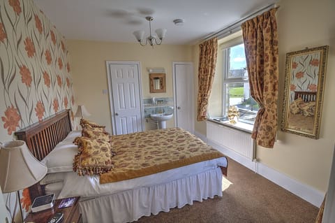 Individually decorated, individually furnished, free WiFi