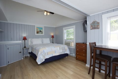 20 Studio Cottage | Desk, free WiFi, bed sheets