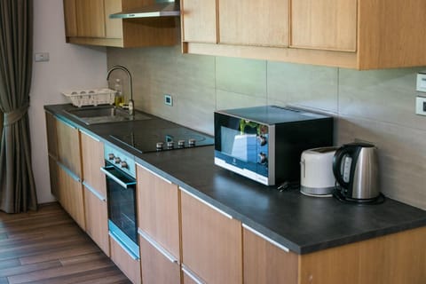 Luxury Villa, Kitchenette, Sea View | Private kitchenette | Fridge, coffee/tea maker, electric kettle