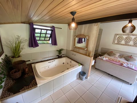Romantic Double Room, Jetted Tub | In-room safe, free WiFi, bed sheets