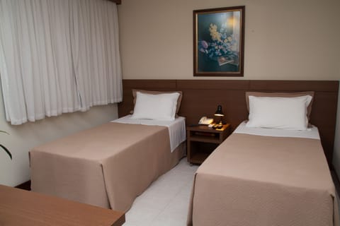 Executive Single Room | Minibar, free WiFi, bed sheets