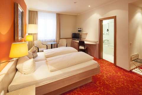 Double Room | Premium bedding, minibar, in-room safe, desk