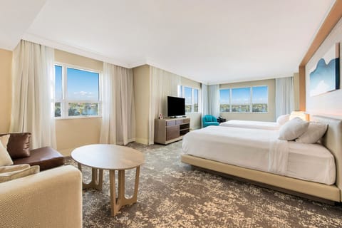 Premium Suite, 2 Queen Beds, View (Bay View) | City view