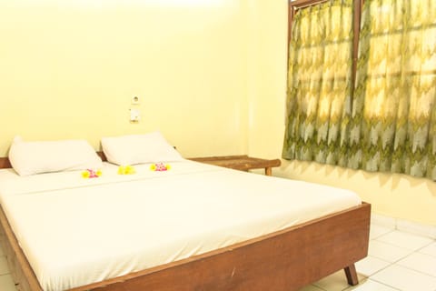 Superior Room | Desk, free cribs/infant beds, free WiFi