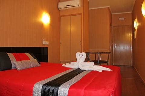 Economy Double Room | Free WiFi, bed sheets