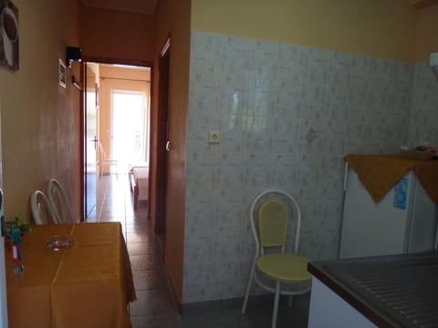 Apartment | Mini-refrigerator