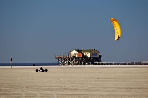 Beach nearby, beach yoga, beach volleyball