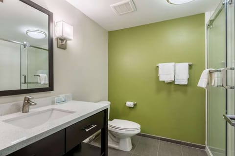 Standard Room, 2 Queen Beds, Non Smoking | Bathroom | Shower, hair dryer, towels