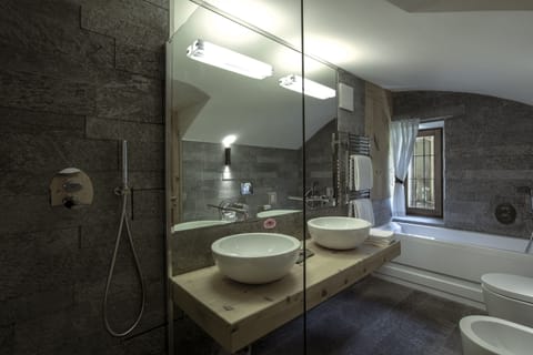 Free toiletries, hair dryer, bathrobes, slippers