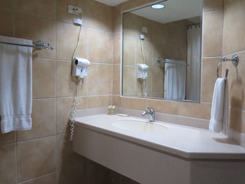 Superior Double Room, 2 Double Beds (Lotus) | Bathroom | Shower, hair dryer, towels