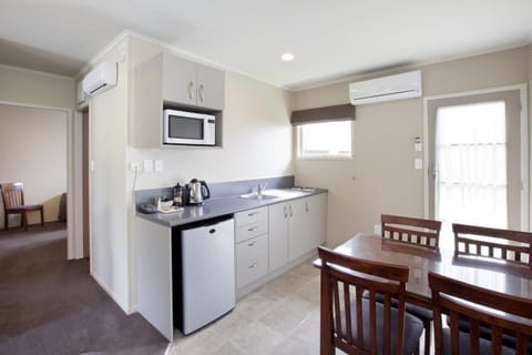 2 Bedroom Unit | Private kitchen | Fridge, microwave, coffee/tea maker, electric kettle