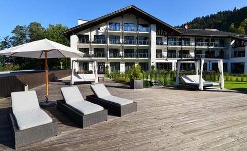 Sundeck