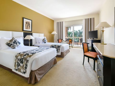 Classic Room, 2 Twin Beds, Garden View | Egyptian cotton sheets, premium bedding, minibar, in-room safe