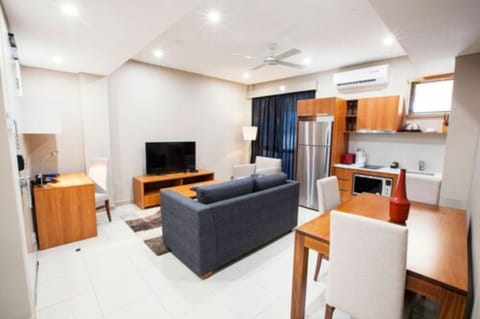 Premier Tower, 1 Bedroom | Private kitchen | Fridge, coffee/tea maker, electric kettle