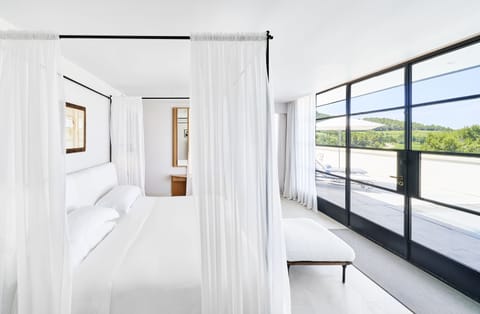 Suite, 2 Bedrooms (Pool Villa Suite) | Minibar, in-room safe, individually decorated, individually furnished