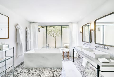 Suite (Villa Suite) | Bathroom | Separate tub and shower, hair dryer, bathrobes, slippers