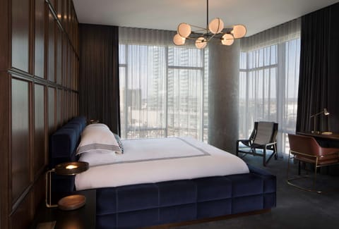 Suite (Penthouse) | Egyptian cotton sheets, premium bedding, minibar, in-room safe