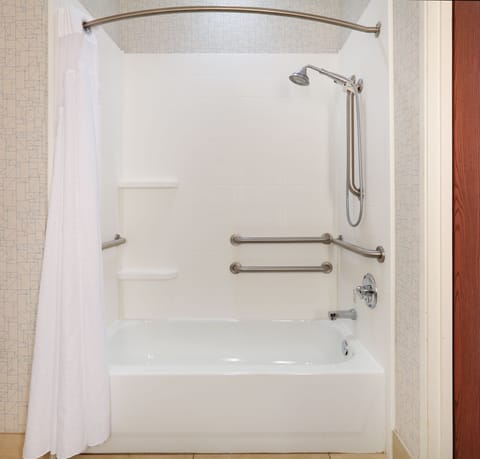 Combined shower/tub, eco-friendly toiletries, hair dryer, towels