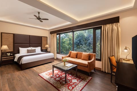 Superior Room | Premium bedding, minibar, in-room safe, desk