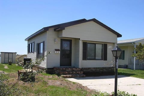 House, 3 Bedrooms | Exterior