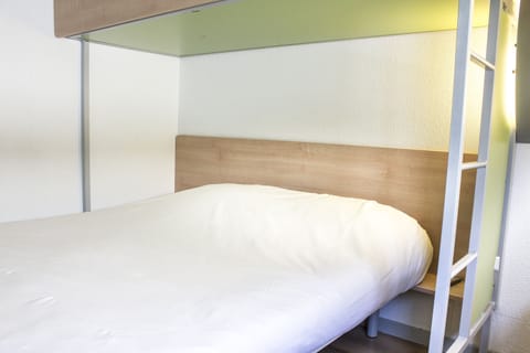 Desk, iron/ironing board, free WiFi